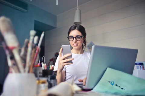The Modern Dilemma: Navigating the Impact of Screen Time on Eye Health